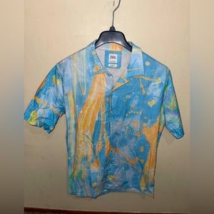 Zara Blue w/ Paint Splatter Button Down Shirt.   Size:Medium